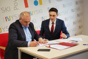 499126104_1296233618699955_6587339875796665108_n