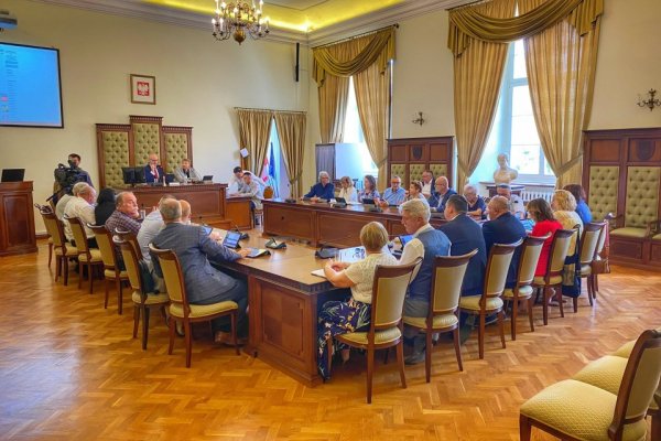 524593326_1355332539456729_8848256407280928332_n