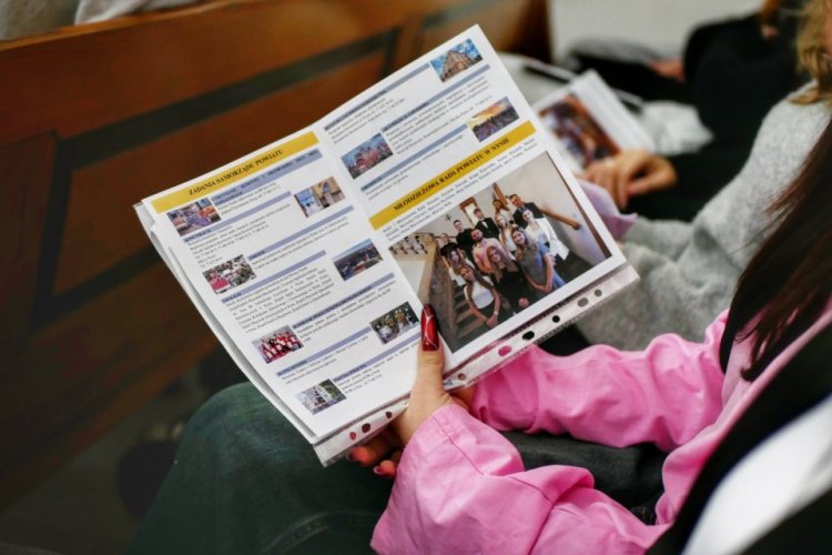 583492159_1462131975443451_182368138071870034_n